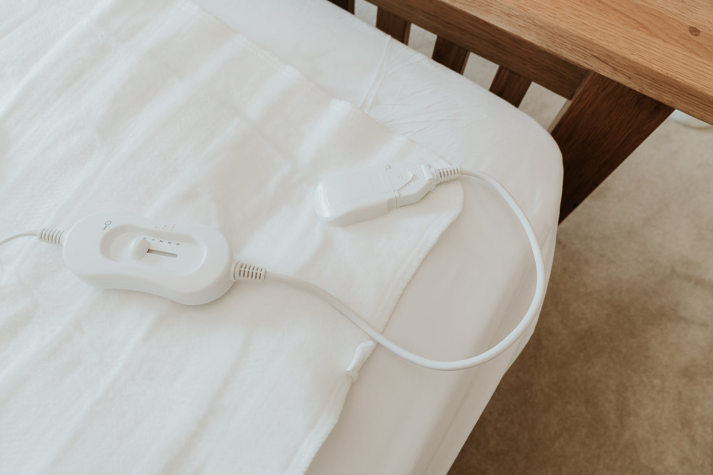 Schallen Soft Polyester Comfort Electric Heated Bed Sheet Blanket with Remote Control & 3 Heat Settings